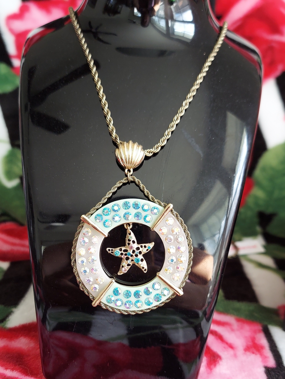 Nwt Betsey Johnson Crystal Starfish Life Ring Cruise Control Necklace